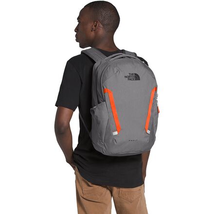 The North Face Vault 26l Backpack
