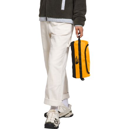 The North Face Base Camp L 5.7L Travel Canister - Travel