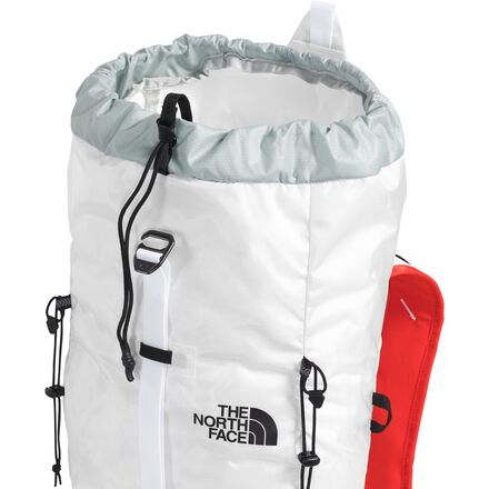 The North Face Verto 18L Backpack - Hike & Camp