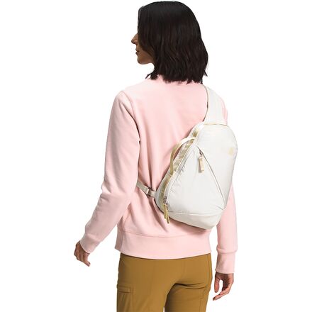 【The North Face】Women’s Isabella Sling Amazon.com | THE NORTH FACE Women's Isabella Sling | Slim