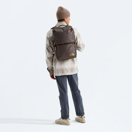 The North Face Base Camp Voyager Daypack - 26L - Accessories