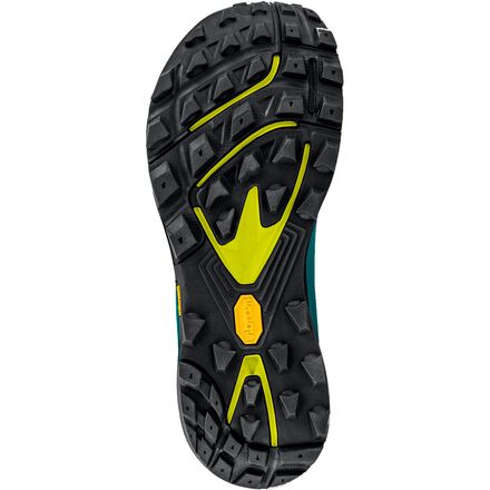 topo athletic mountain racer
