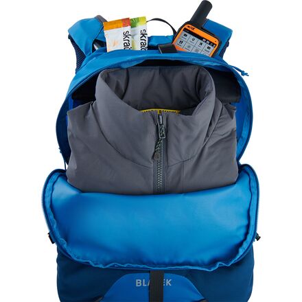 Ultimate Direction Blazek 18L Daypack - Accessories