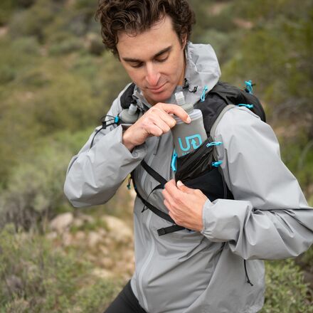 Ultimate Direction Adventure Vest 6.0 17L Hydration Running Vest