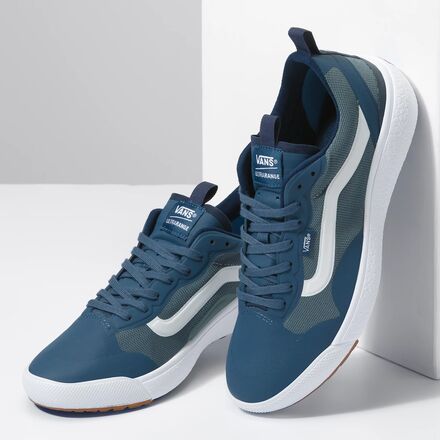 Vans Ultrarange Exo Shoe Navy/Classic Blue, Mens 7.0/Womens 8.5