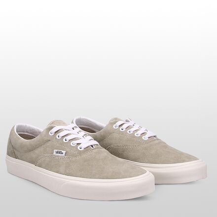 Vans suede 2025 era shoes
