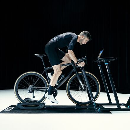 Wahoo Fitness KICKR Rollr - Bike