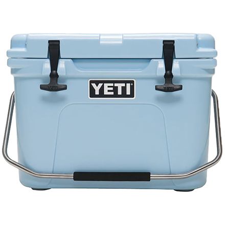 YETI Roadie 20 Cooler - Hike & Camp